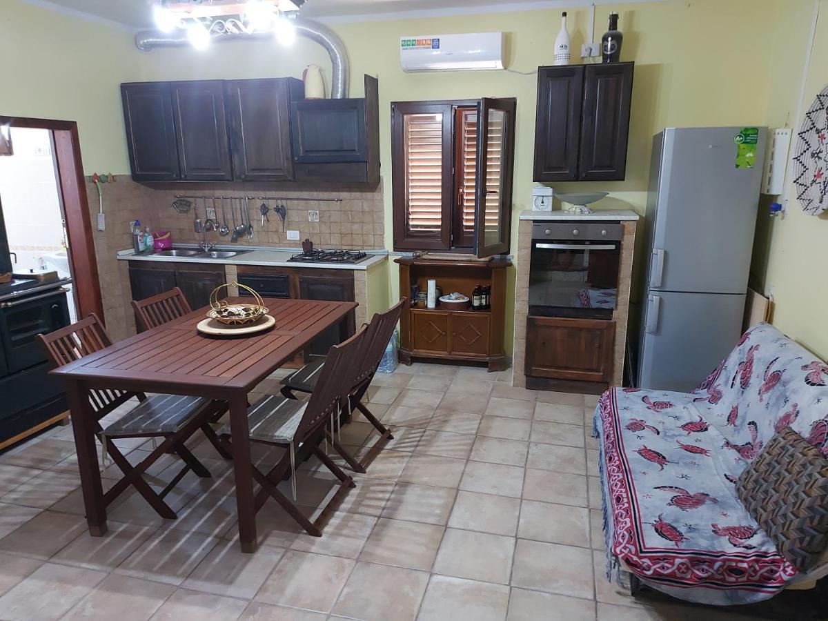 Apartament Sa Domu 'E Pisittu Iglesias Zewnętrze zdjęcie